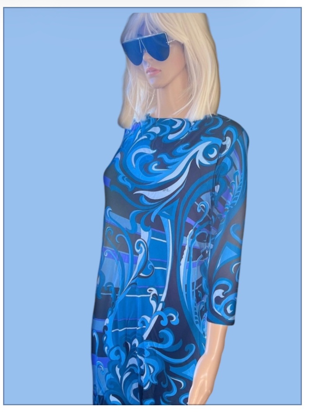Emilio Pucci Blue Swirl Mini Dress Size 38 IT. And USA 8